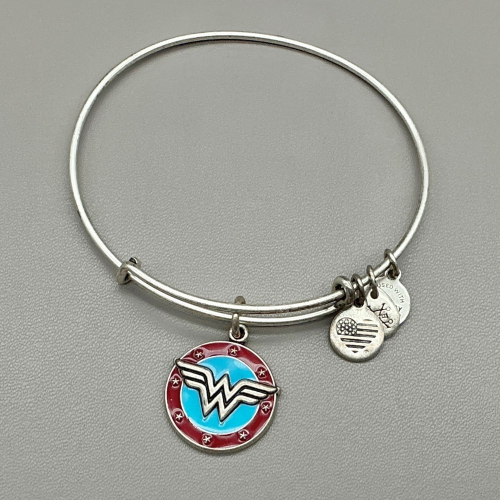 Alex And Ani Bracelet Women Silver Tone‎ Wonder Woman DC Comics Charm 7.25 In